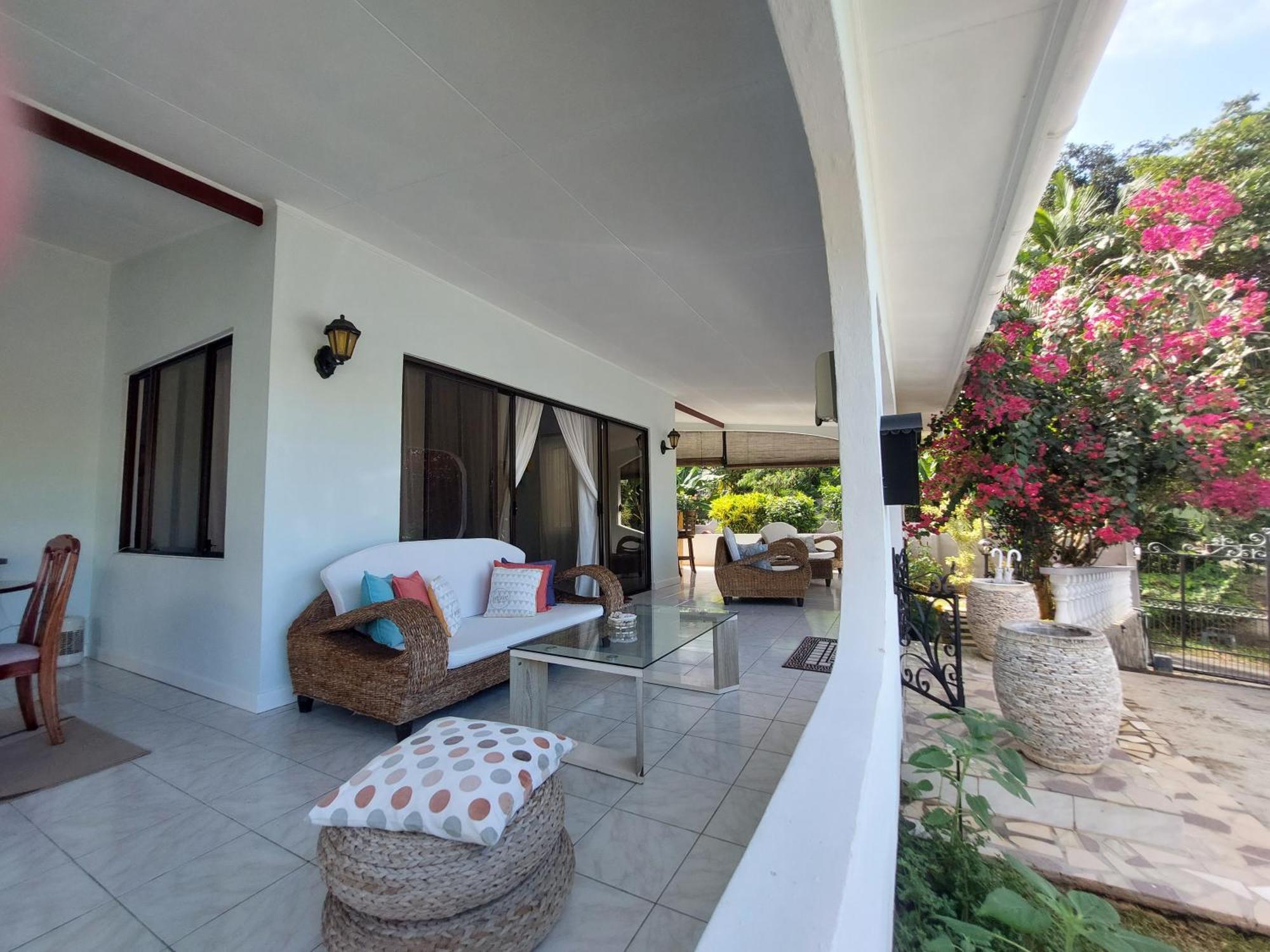 Reef Hills Residence Au Cap Luaran gambar