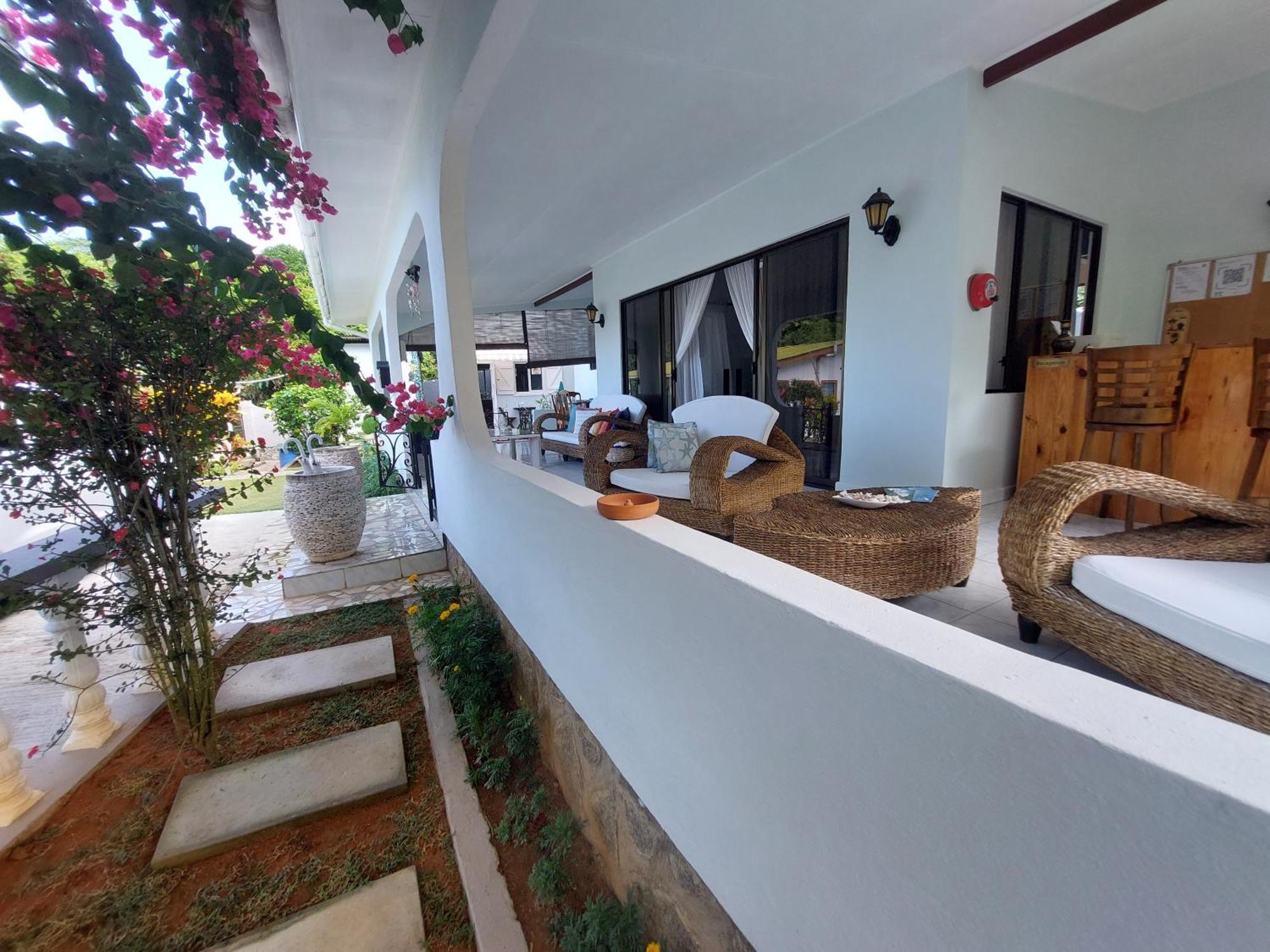 Reef Hills Residence Au Cap Luaran gambar