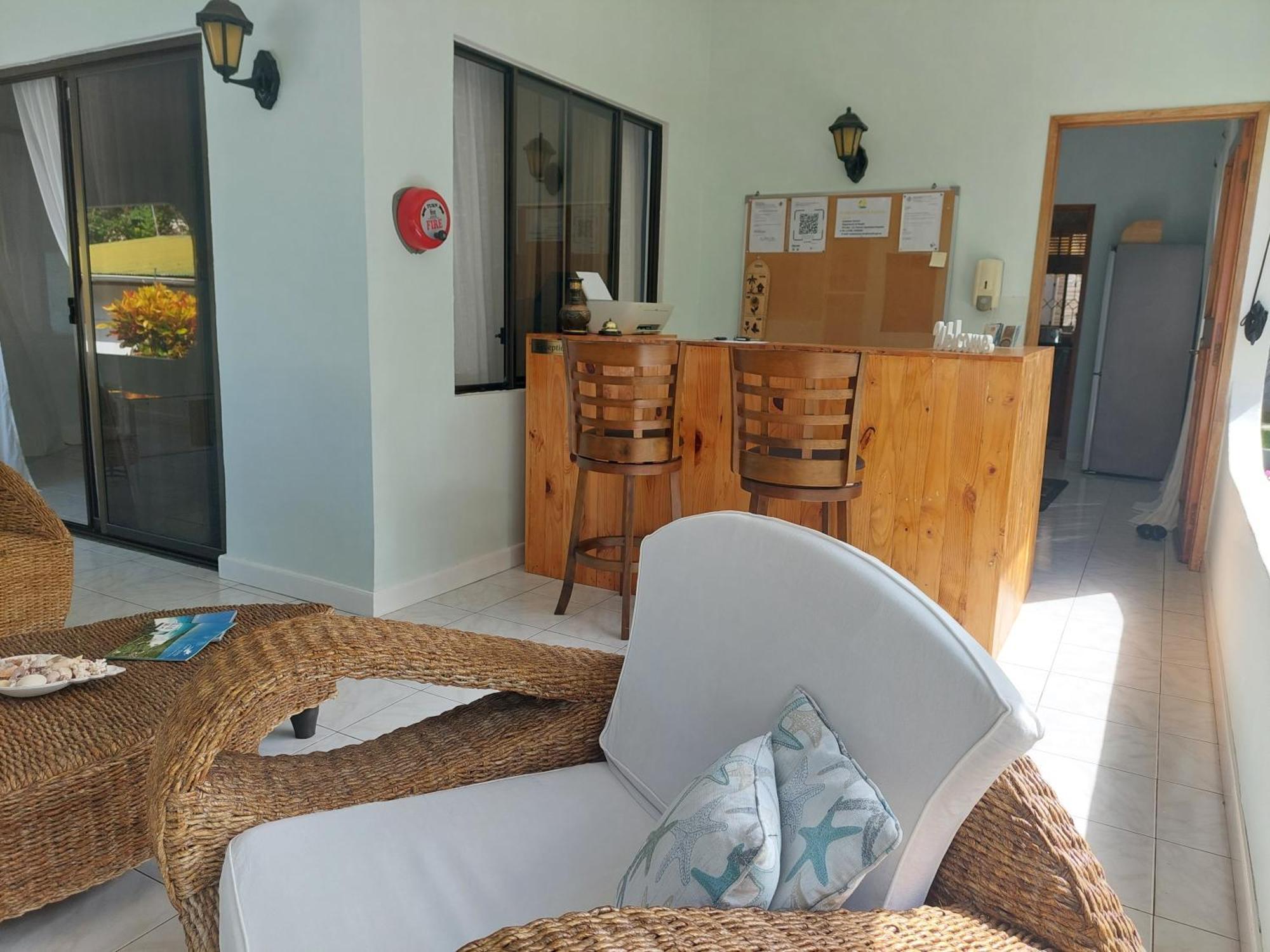 Reef Hills Residence Au Cap Luaran gambar